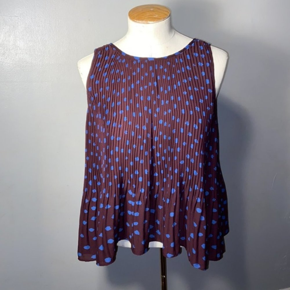 Banana Republic Pleated Chiffon Sleeveless Blouse